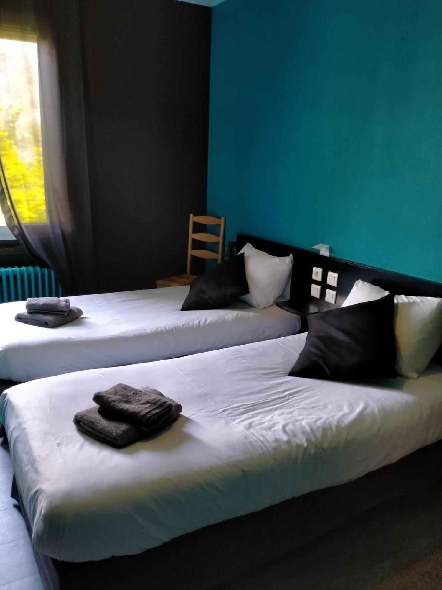 Logis Hotel Auberge De L'Etang Magnac-Bourg Екстериор снимка