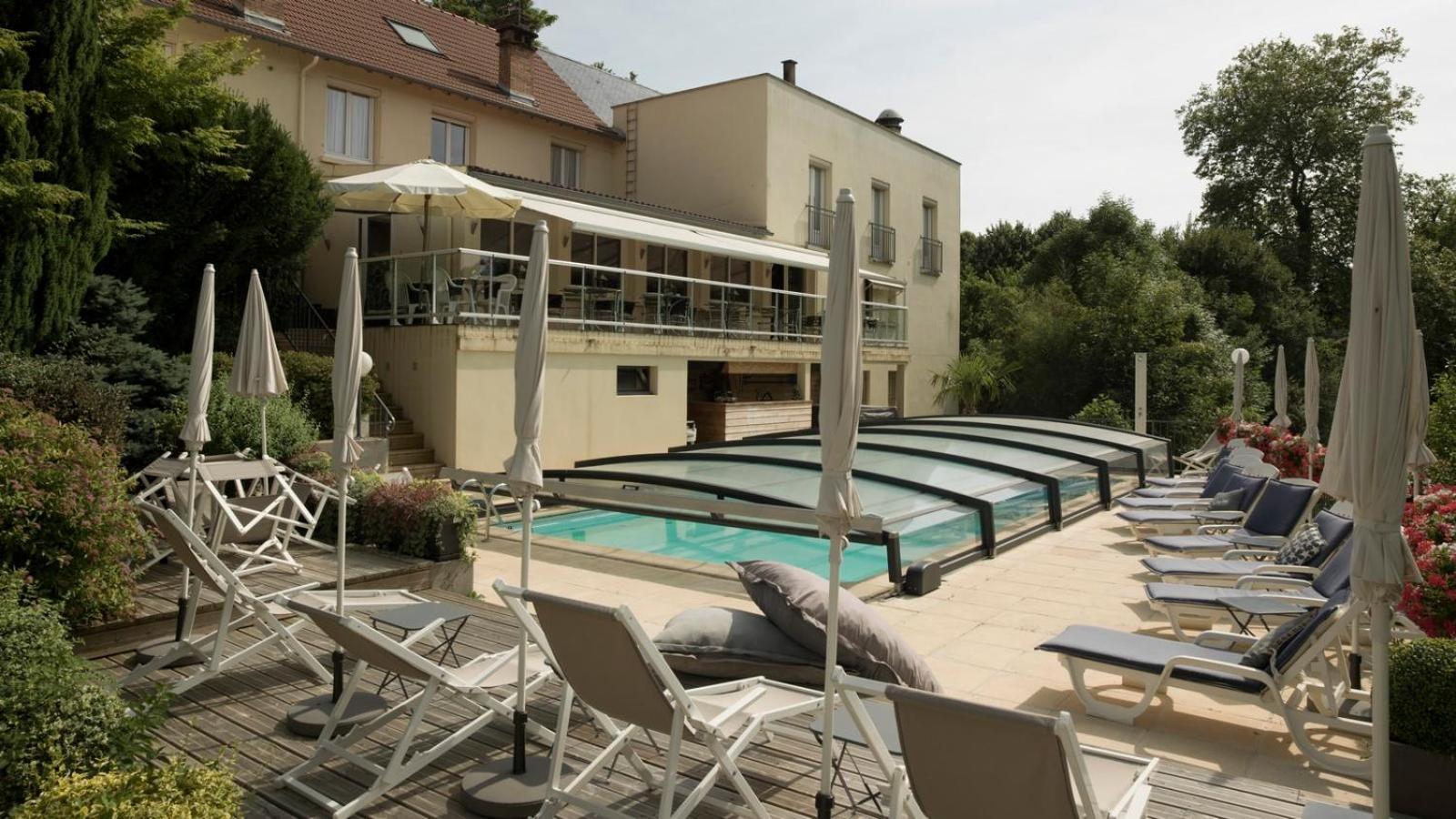 Logis Hotel Auberge De L'Etang Magnac-Bourg Екстериор снимка