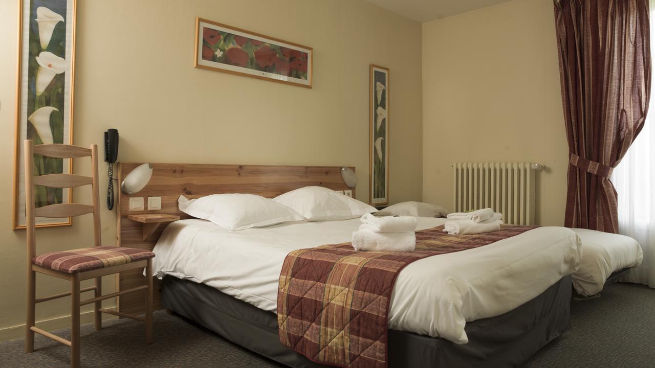 Logis Hotel Auberge De L'Etang Magnac-Bourg Екстериор снимка
